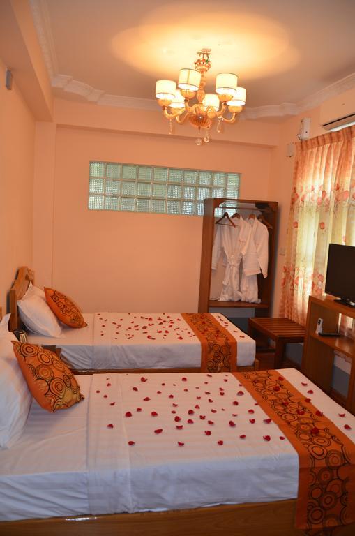 Royal Yadanarbon Hotel Mandalay Zimmer foto